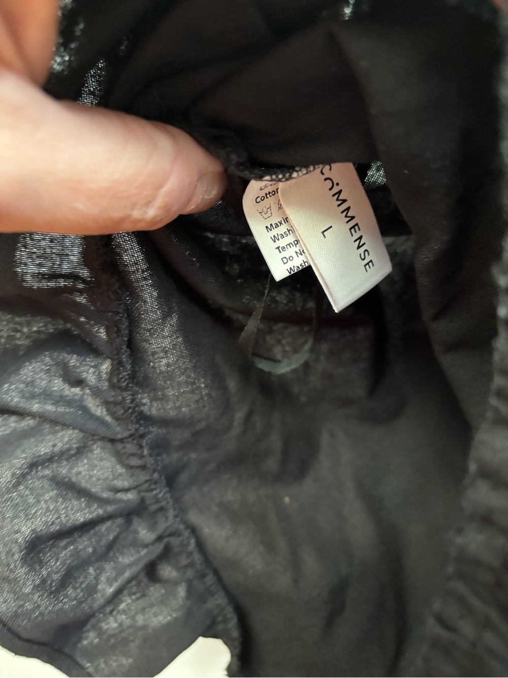 COMMENSE 100% Cotton Black Ruffle Shorts Size L, NWOT - Picture 3 of 4